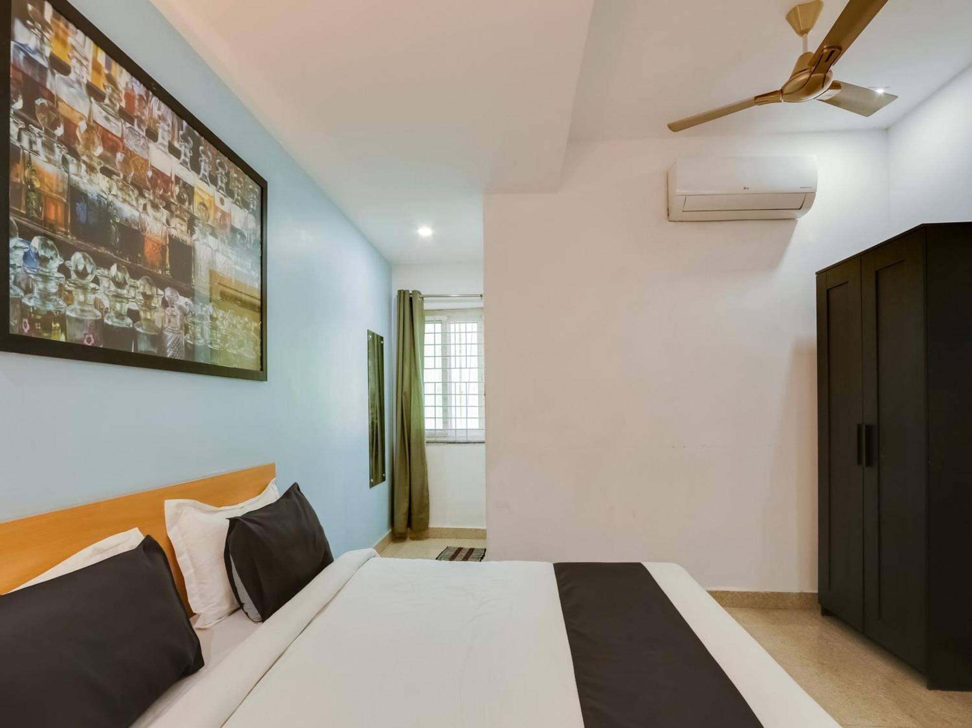 Super Townhouse Qualia Prime Hotel Near Nexus Mall Хайдарабад Экстерьер фото